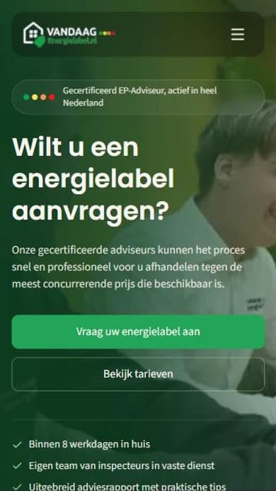 Dezelfde website in de mobiele weergave op een telefoonscherm